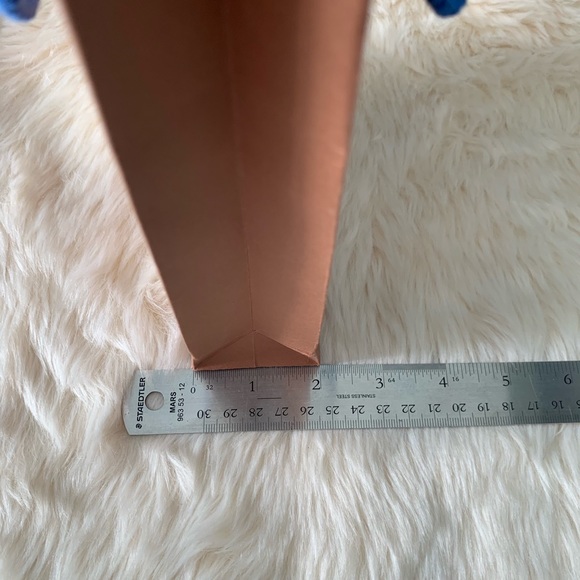 2 Authentic Louis Vuitton Paper Gift Bags Bundle - Picture 4 of 9